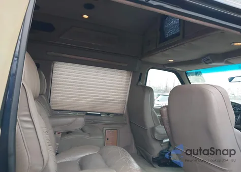 2000 Ford E-250 Recreational from USA, damaged, VIN 1FDPE24L8YHC03162